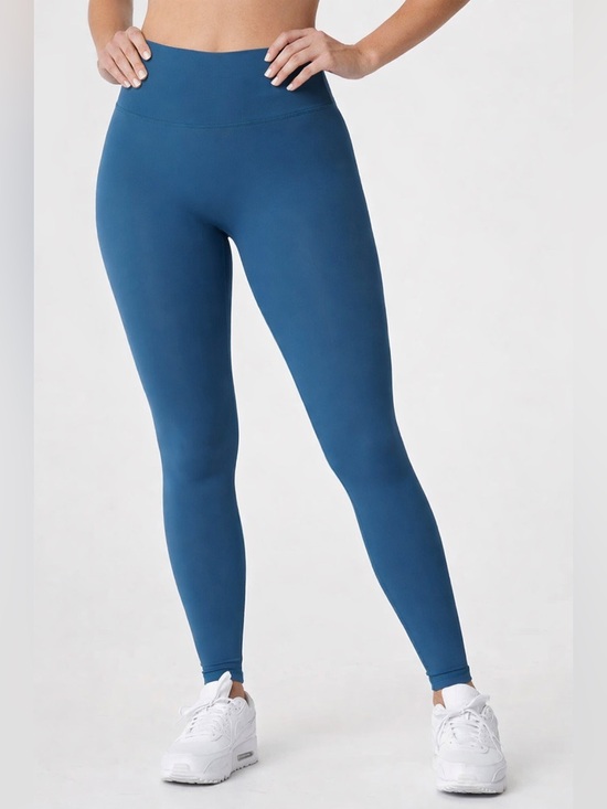 NVGTN Pants - 💙 NVGTN Signature 2.0 Workout Leggings | Buttery Soft | Pacific Blue | Size M 💙